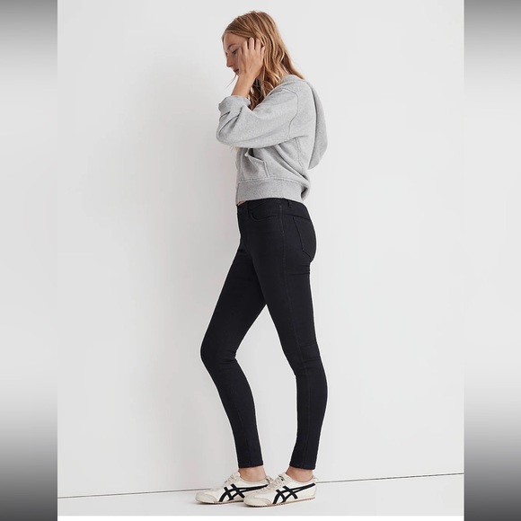 Madewell 9" Mid-Rise Roadtripper Skinny Jeans in Bennett Wash Size 26 - Picture 3 of 14